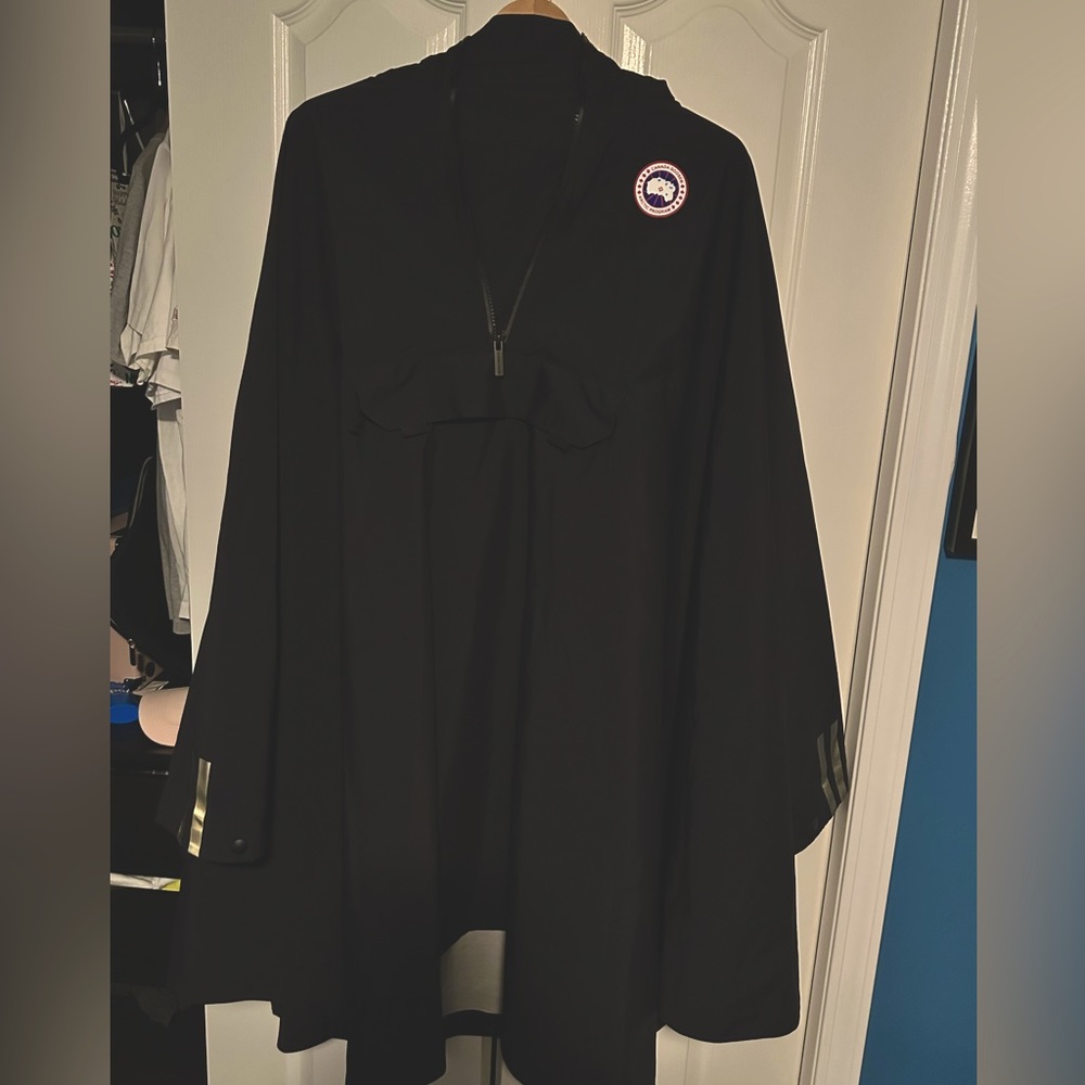 Canada Goose Poncho